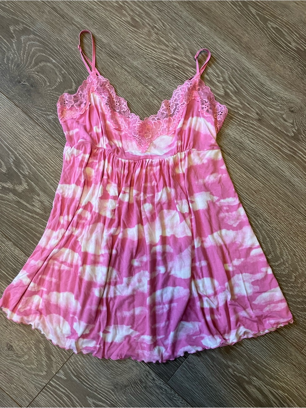 ✨Y2K✨Victoria’s Secret PINK Babydoll Lace Trim Cami Sz M